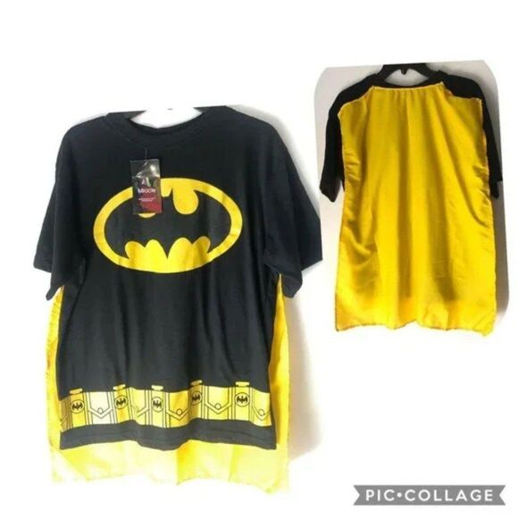 Batman Shirt w/ Attached Yellow Cape.................... Size: XL . {46-48} - Picture 1 of 6